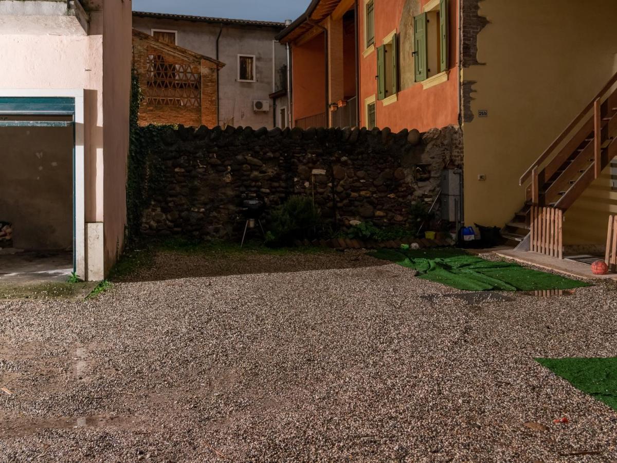بيسكانتينا Camera Rustica In Valpolicella Con Parcheggio المظهر الخارجي الصورة
